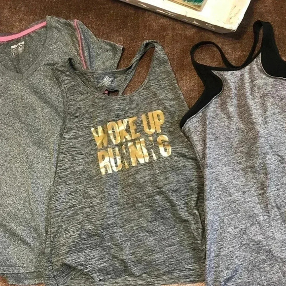 3 Gray Women's Workout Tops Small/ XS - Picture 1 of 15
